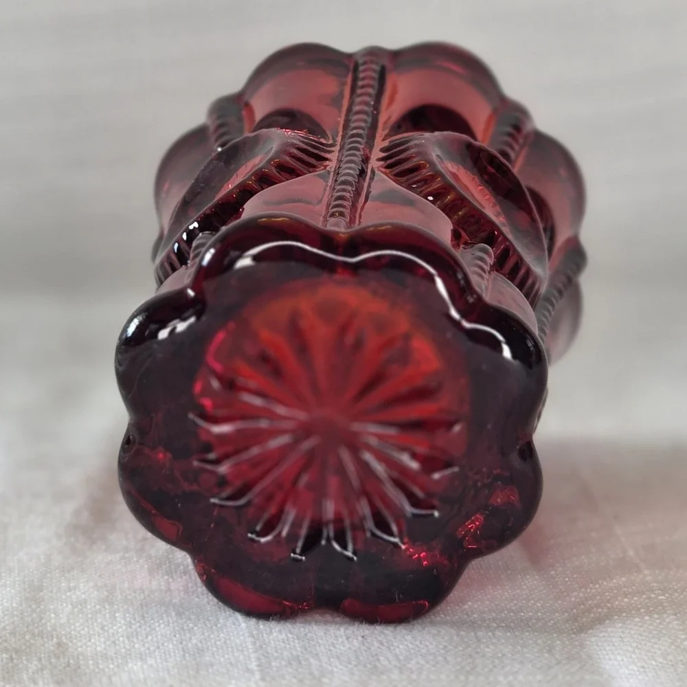 Vintage L G Wright Ruby Red Glass Bullseye Zipper Toothpick Holder.